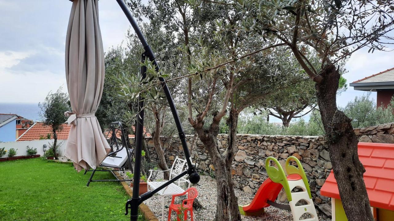 Apartamento Poggio Degli Ulivi Génova Exterior foto