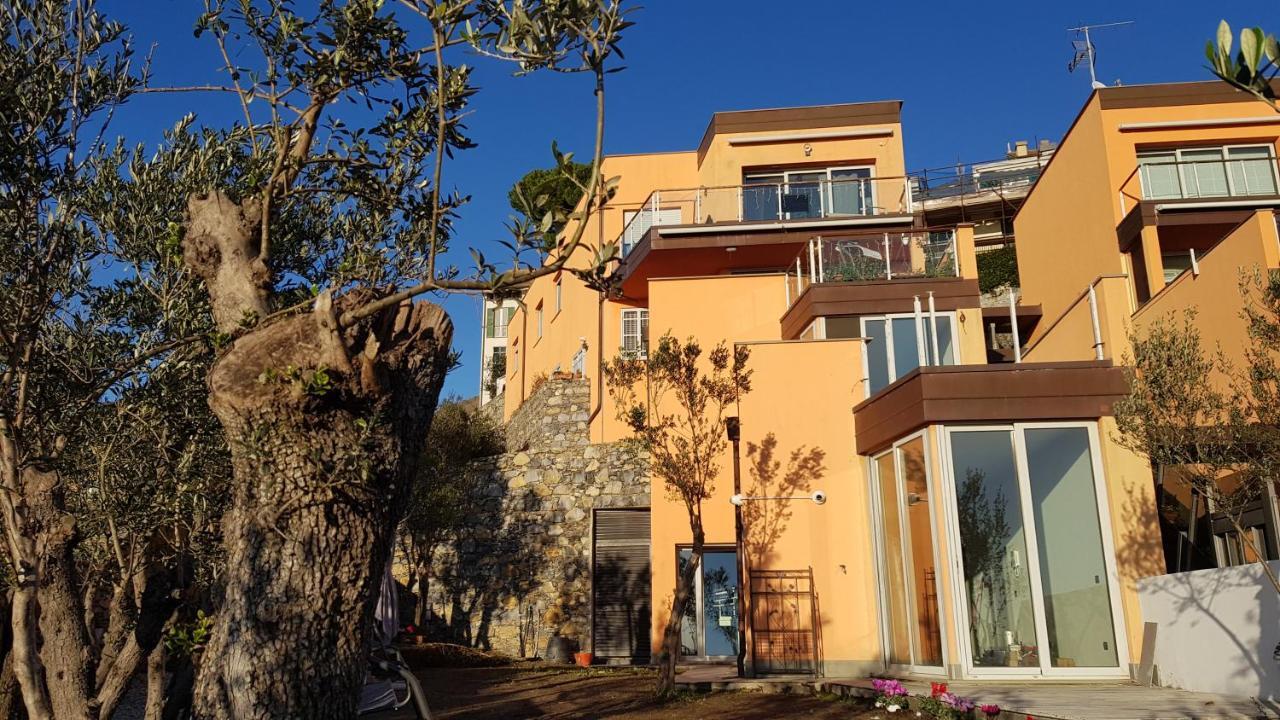 Apartamento Poggio Degli Ulivi Génova Exterior foto