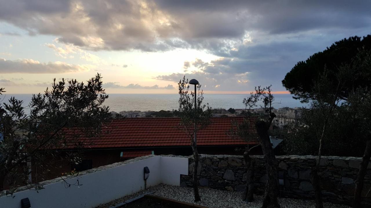 Apartamento Poggio Degli Ulivi Génova Exterior foto